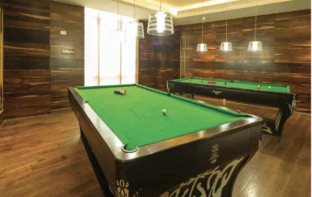 3 BHK Flats for Sale in Raheja Vivarea, Mahalaxmi