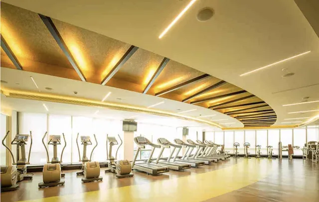 3 BHK Flats for Sale in Raheja Vivarea, Mahalaxmi