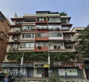 4 BHK Flats on Rent in Makani Manor, Peddar Road