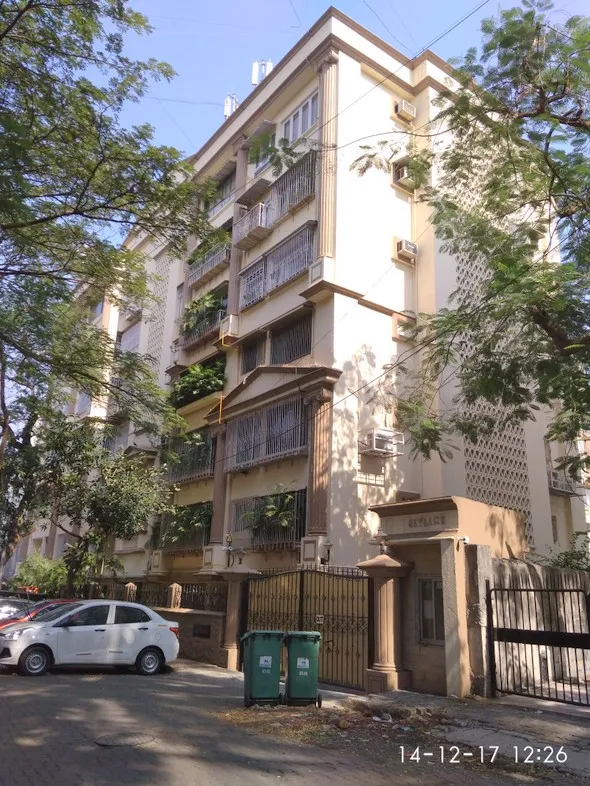 3 BHK Flats on Rent in Skylark, Bandra West
