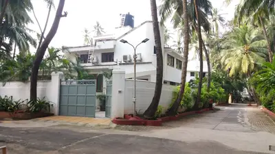 3 BHK Flats on Rent in Theosophical Bungalow, Juhu