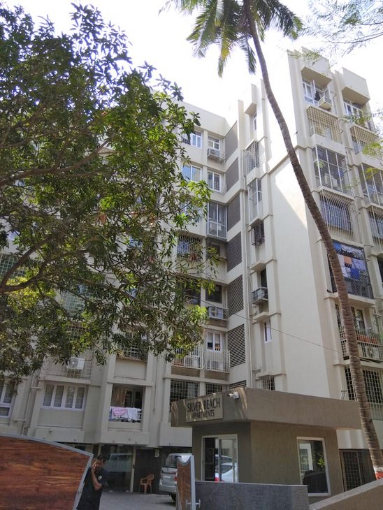 3 BHK Semi Furnished in Silver Beach Apartment , Juhu