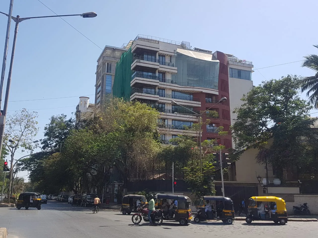 4 BHK Flats on Rent in Harsh Jyot, Juhu