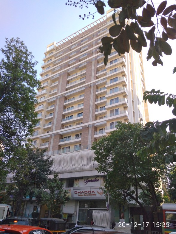 3 BHK Semi Furnished in Darvesh Royale , Bandra West