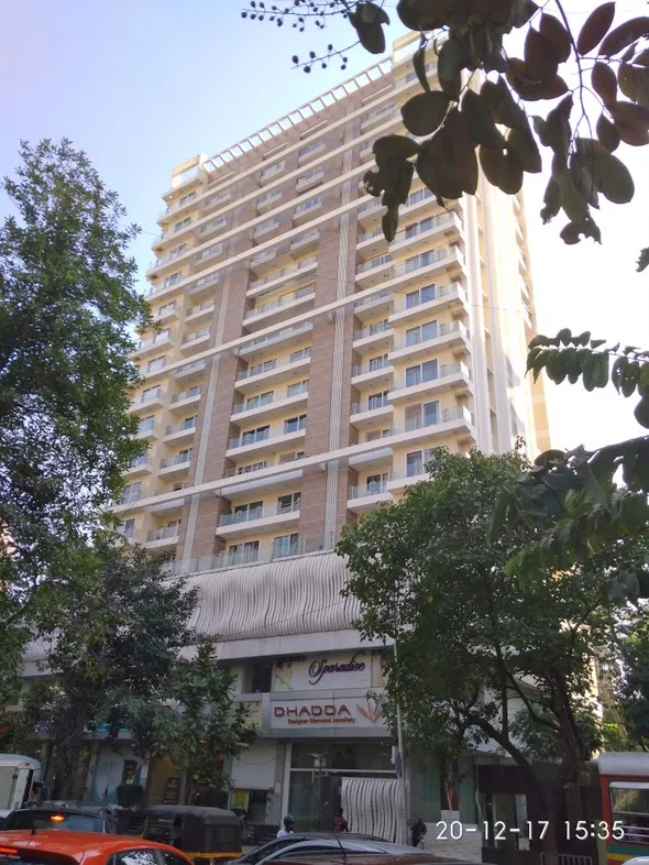 3 BHK Flats for Sale in Darvesh Royale, Bandra West