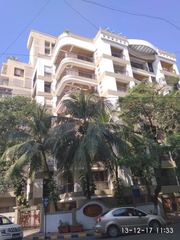4 BHK Flats on Rent in Wagh Manor, Bandra West