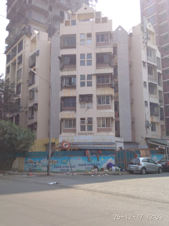 2 BHK Semi Furnished in Mangal Kunj , Bandra West