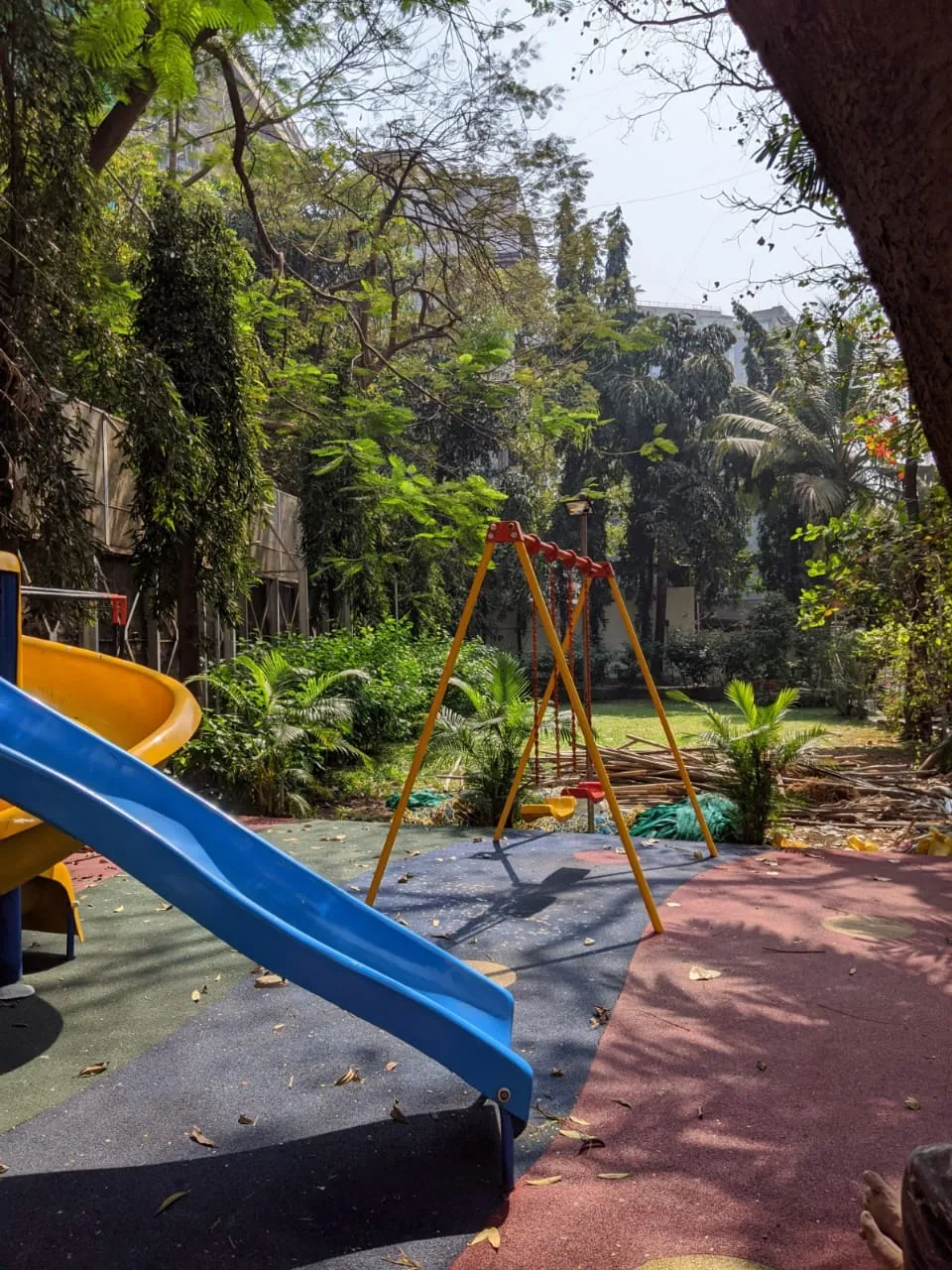 3 BHK Flats on Rent in Sunset Heights, Bandra West