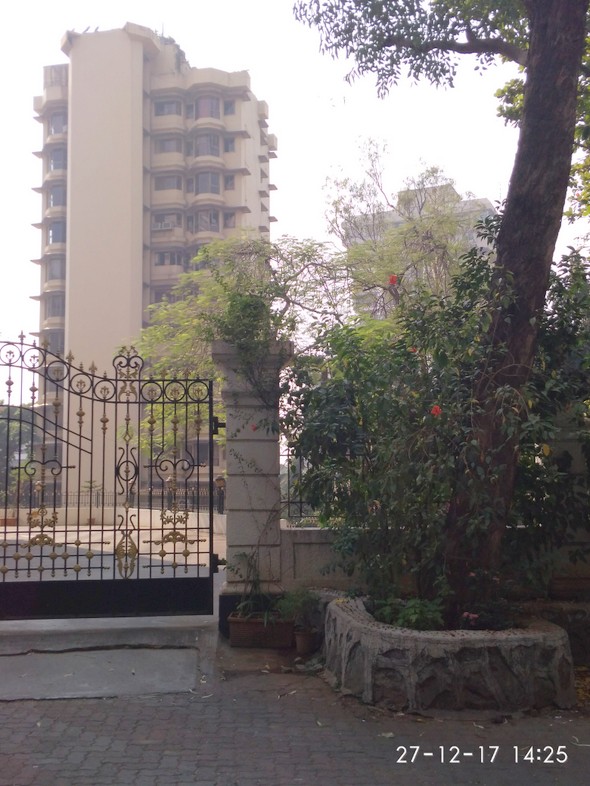 3 BHK Flats on Rent in Sunset Heights, Bandra West