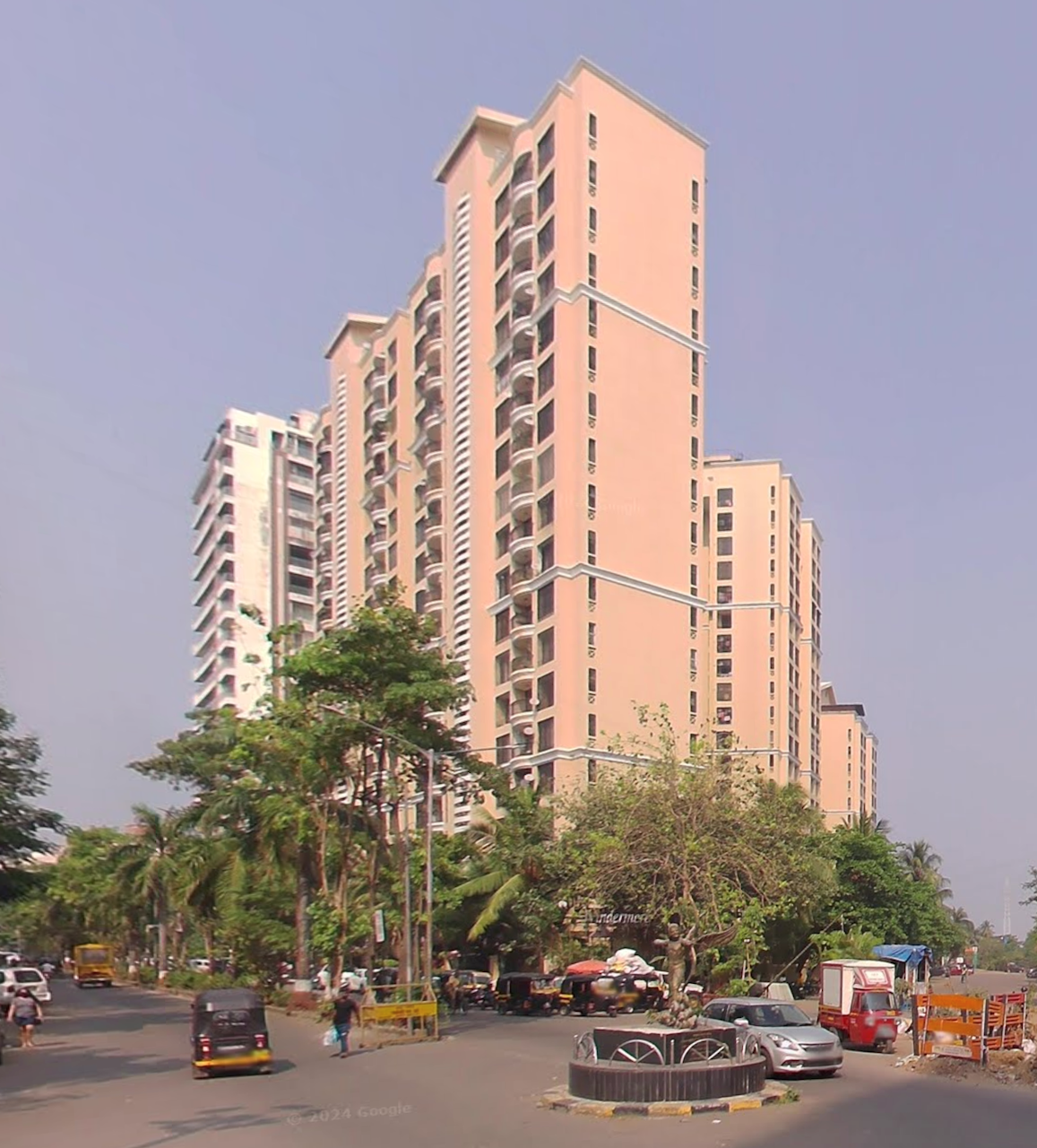  Flats on Rent in Raheja Windermere, Andheri West