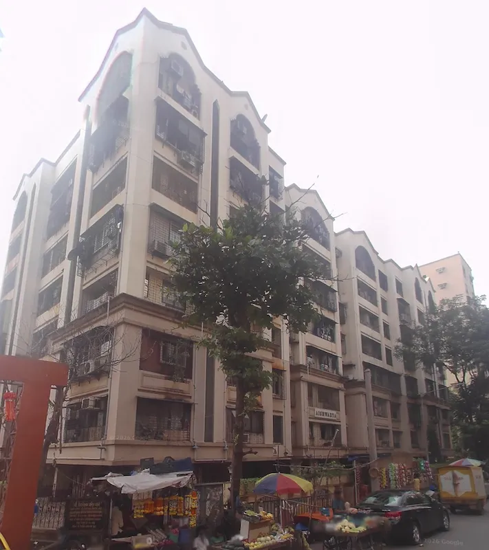 1 - Aishwarya Chs, Andheri West