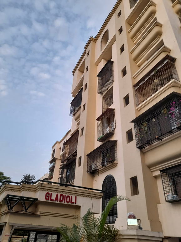 2 - Gladioli, Andheri West