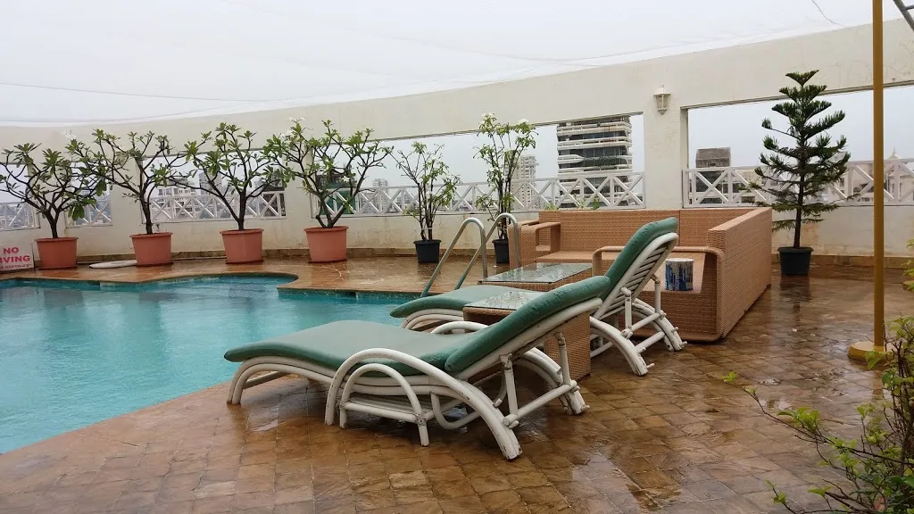 3 BHK Flats on Rent in Vinrita, Bandra West