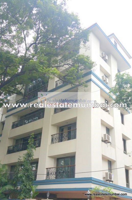 3 BHK Flats on Rent in Tulsi, Juhu