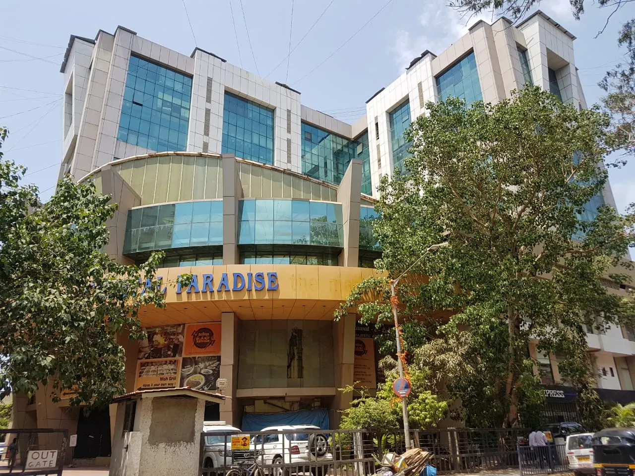 Office Space Offices for Sale in Crystal Paradise, Andheri West