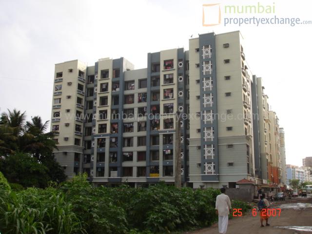 3 Anupam, Kandivali West — for Rent