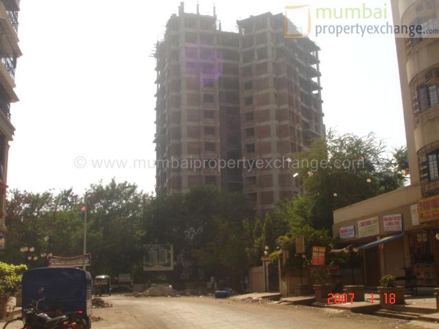 2.5 Ekta Terraces, Kandivali West — for Sale