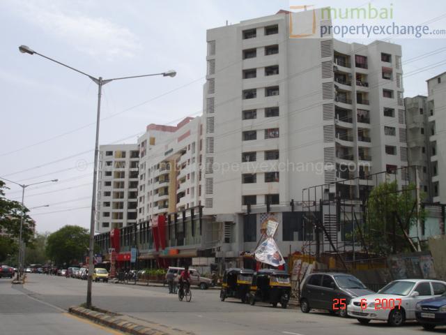 2 BHK Breezy Corner, Kandivali West — for Sale — photo 7