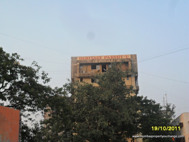 Heritage Parody, Kandivali West