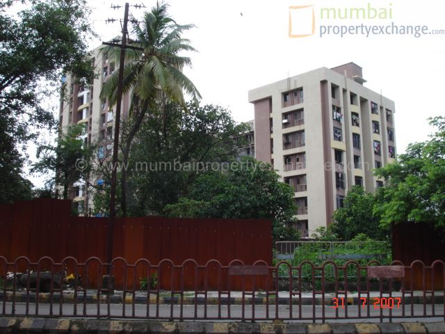 2042 Oth 31 July 2007 - Neelkanth Valley, Thane West