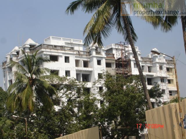 3 BHK Lodha World Crest, Lower Parel — for Sale