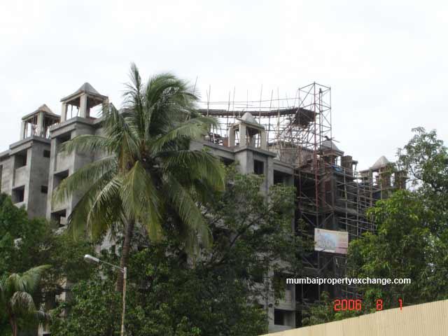3 BHK Lodha World Crest, Lower Parel — for Sale