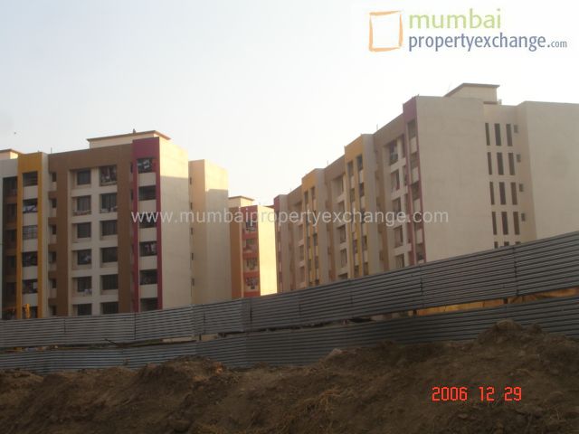 2372 Oth 30 Dec 2006 - Rutu Towers, Thane West