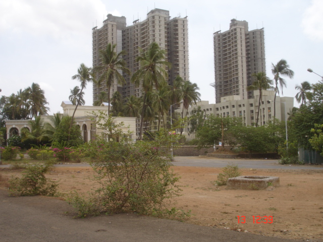 2378 Oth 13 June 2009 - Neelkanth Greens, Thane West