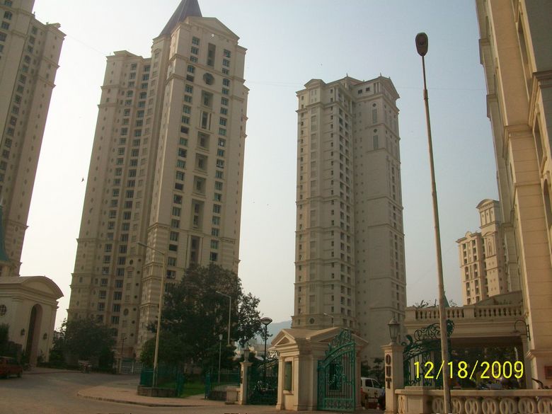 Orchid, Thane West