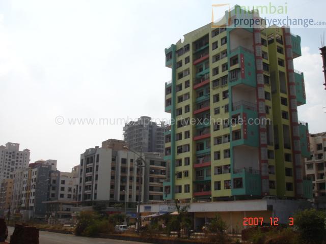 2 Jamuna Niketan, Walkeshwar — for Sale