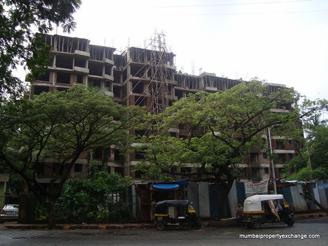 4 Amogh, Juhu — for Sale