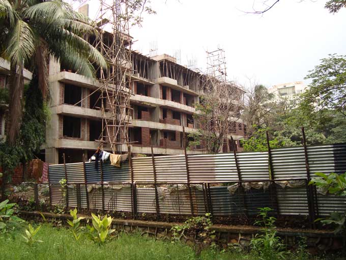 4 Amogh, Juhu — for Sale