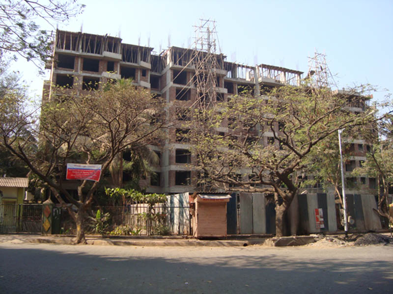 4 Amogh, Juhu — for Sale
