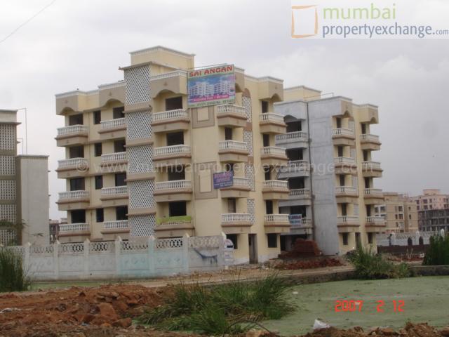 2 Triveni, Infiniti mall — for Rent