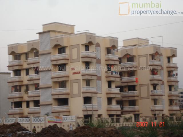 2 Triveni, Infiniti mall — for Rent