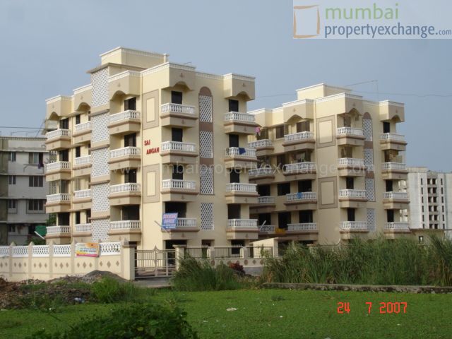 2 Triveni, Infiniti mall — for Rent