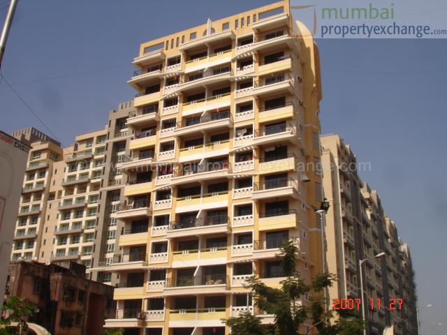 4 BHK Bhagwanti Heights, Khar West — for Rent