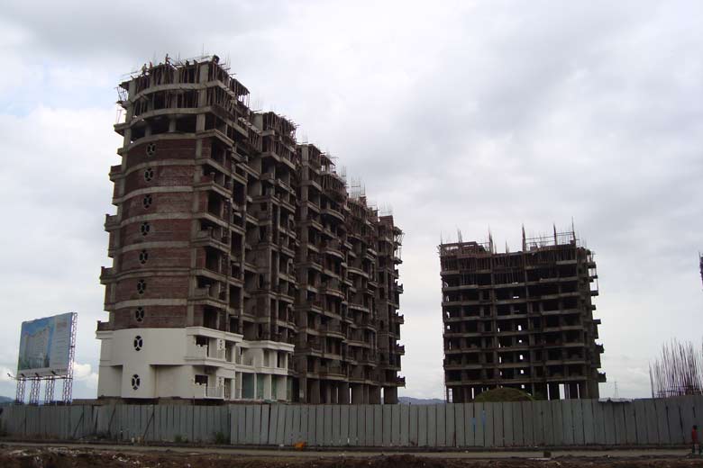 3 BHK Rosewood Heights, Kharghar — for Sale