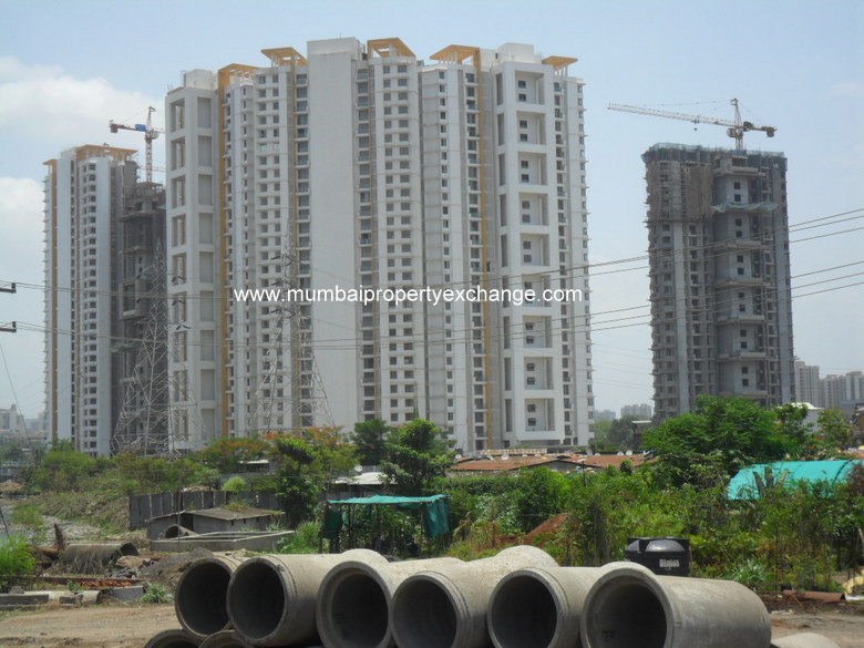 3420 Oth 14.6.2012 - Lodha Luxuria, Thane West