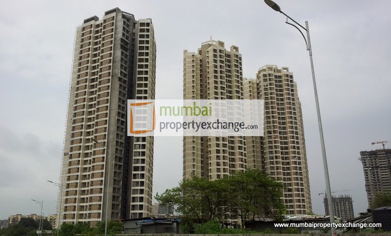 4 BHK Semi Furnished in Park Woods , Thane West