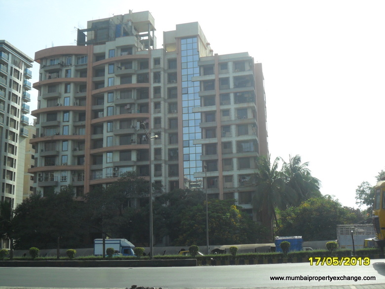 4015 Main - Sarvodaya, Khar West