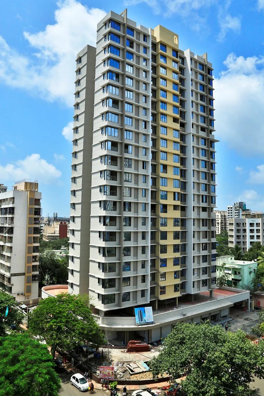2 BHK Flats on Rent in Sand Dunes, Malad West