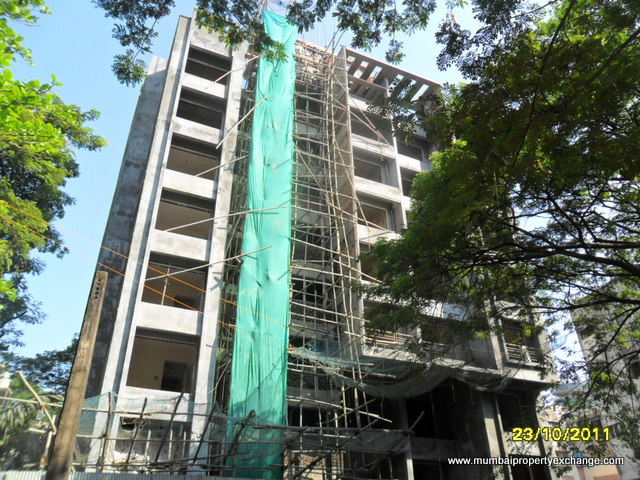 5277 Oth 17Th Oct 2011 - Om Chs, Santacruz East