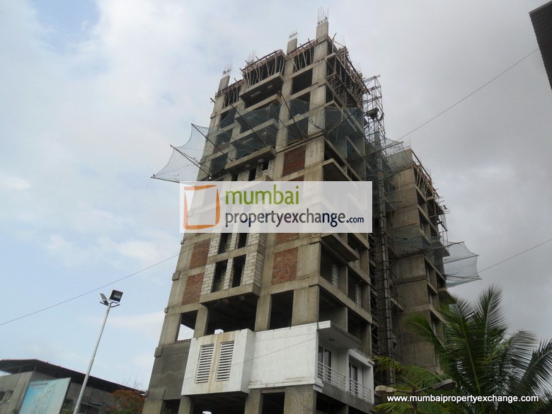 2 Platinum Tower No 1, D N Nagar — for Sale