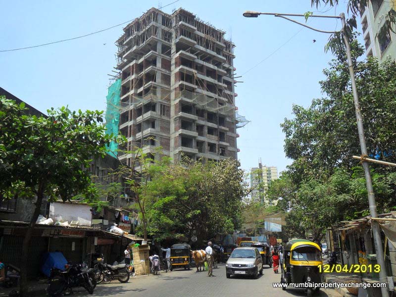 3 BHK Solitaire Paradise, Kandivali West — for Sale