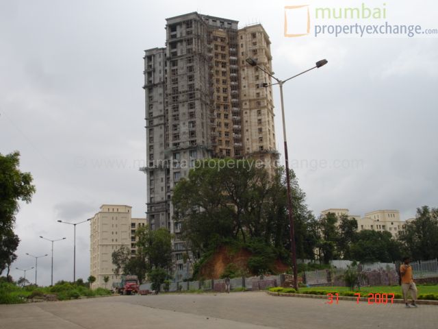 2 BHK Fiona, Thane West — for Sale