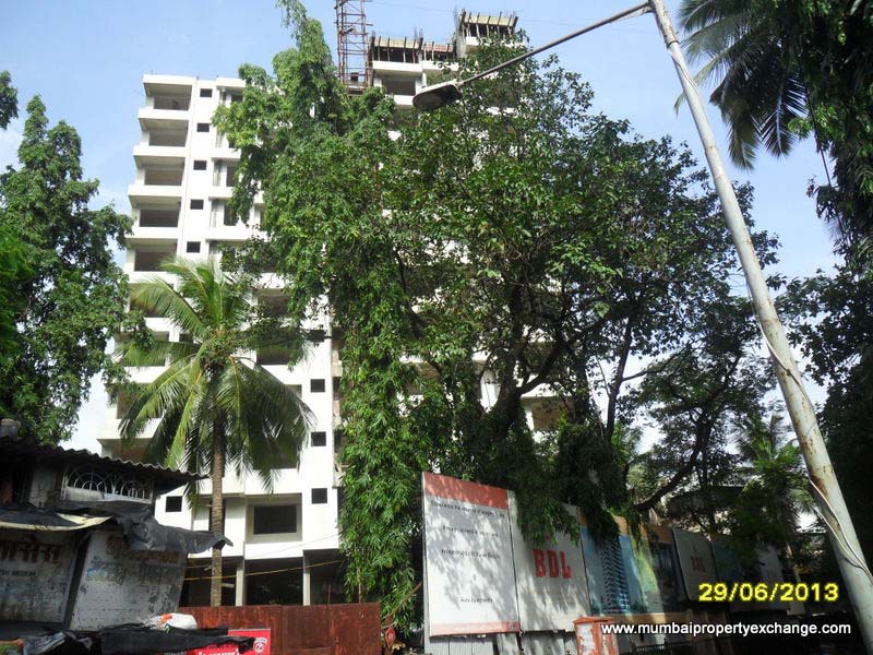 2 BHK Aura Apartments, Chembur — for Rent