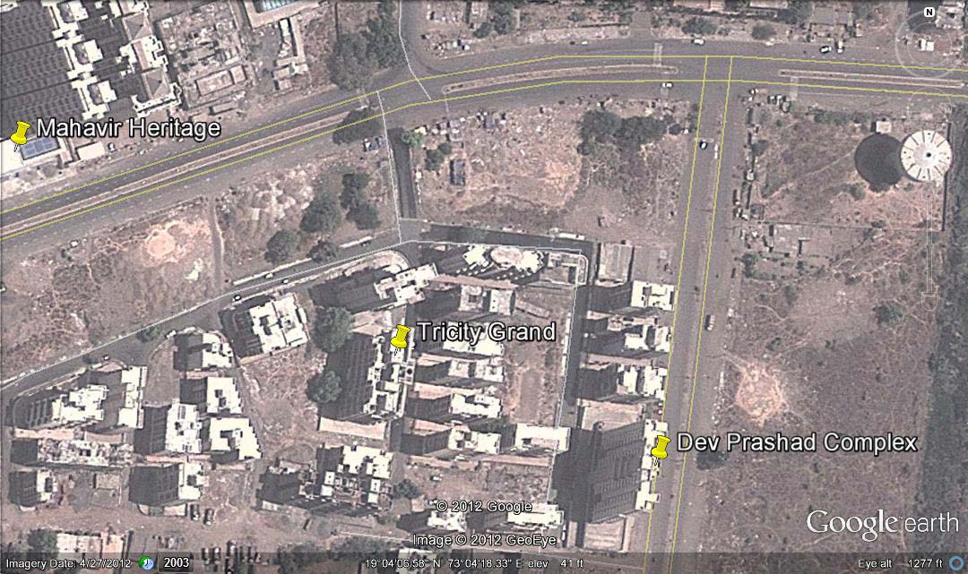 2 RAJNIGANDHA, THAKUR COMPLEX — for Sale