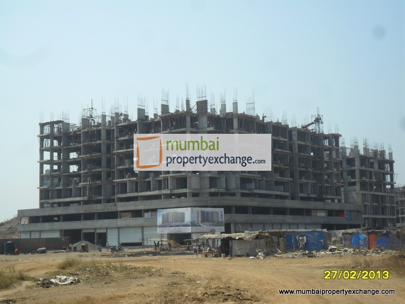 3 Vogue, Santacruz West — for Sale
