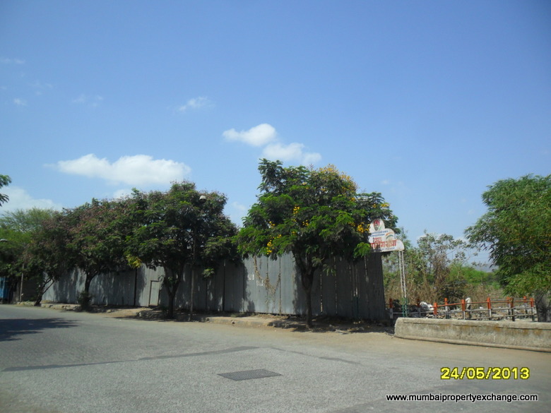 6454 Oth 24 May 2013 - Emerald Tower, Mulund East